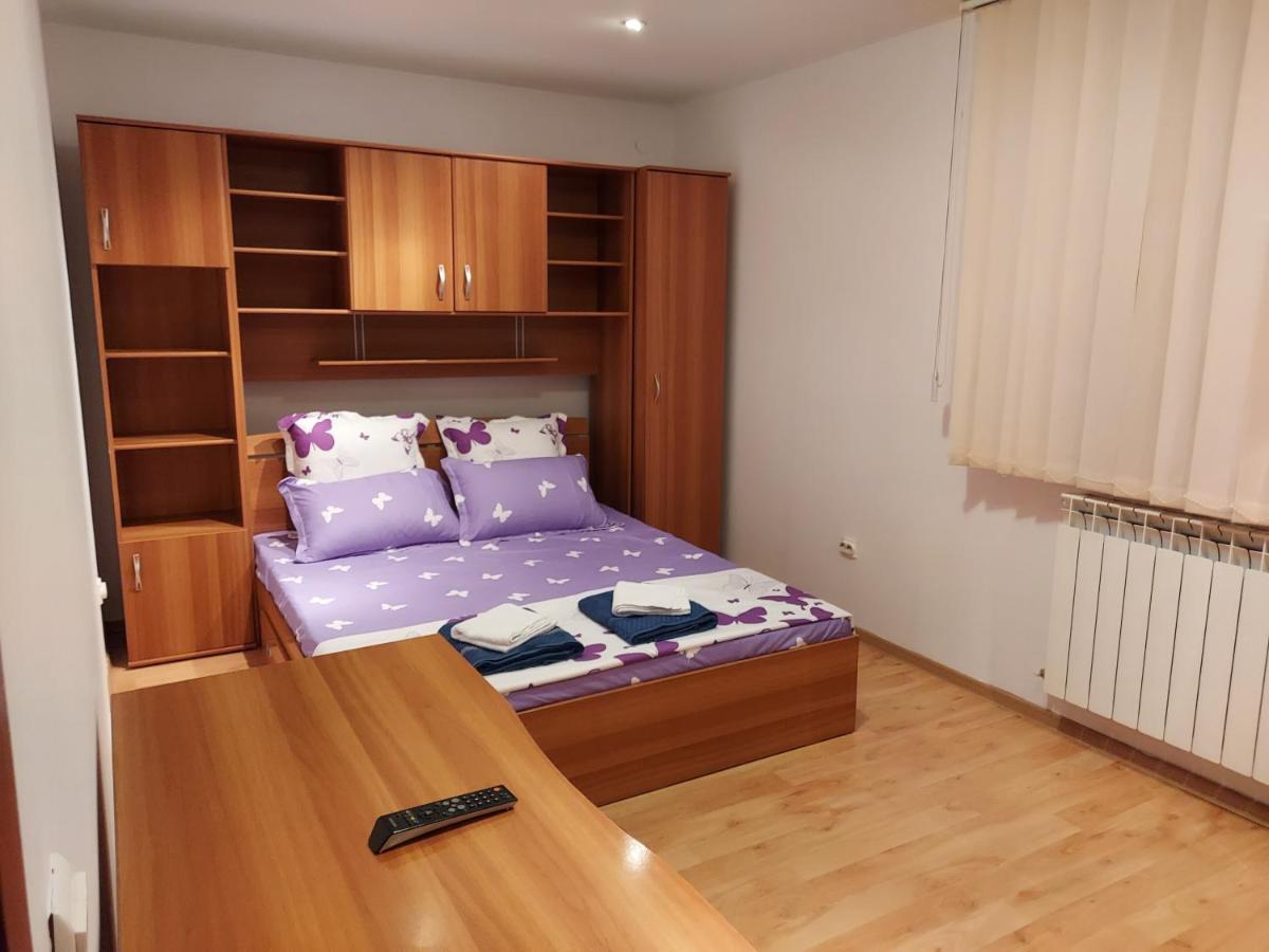 Bya Apartamento Iasi Exterior foto